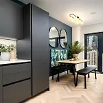 56 Park Street - Urban شقة