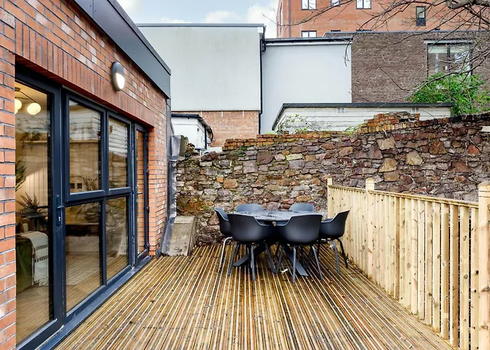 Апартаменти 56 Park Street - Urban Бристоль