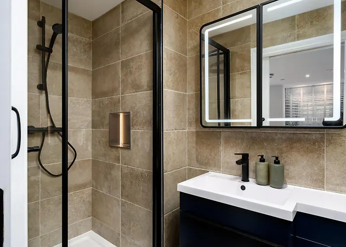 Апартаменти 56 Park Street - Urban *