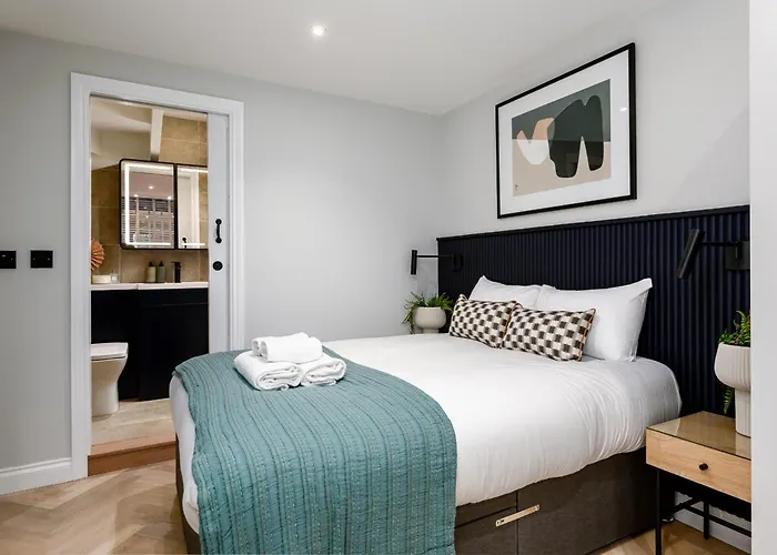 Апартаменти 56 Park Street - Urban *