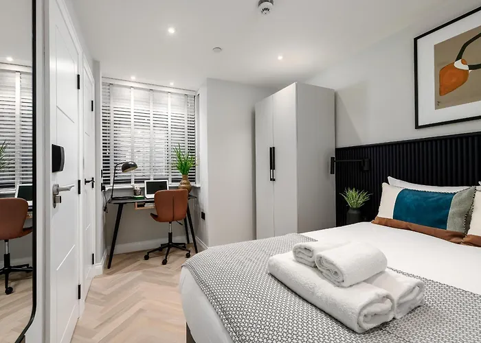 Апартаменти 56 Park Street - Urban Бристоль