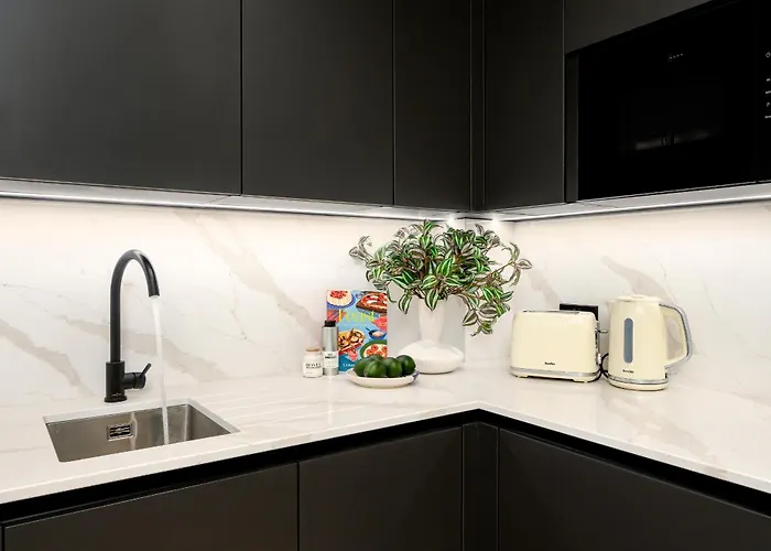 Апартаменти 56 Park Street - Urban *